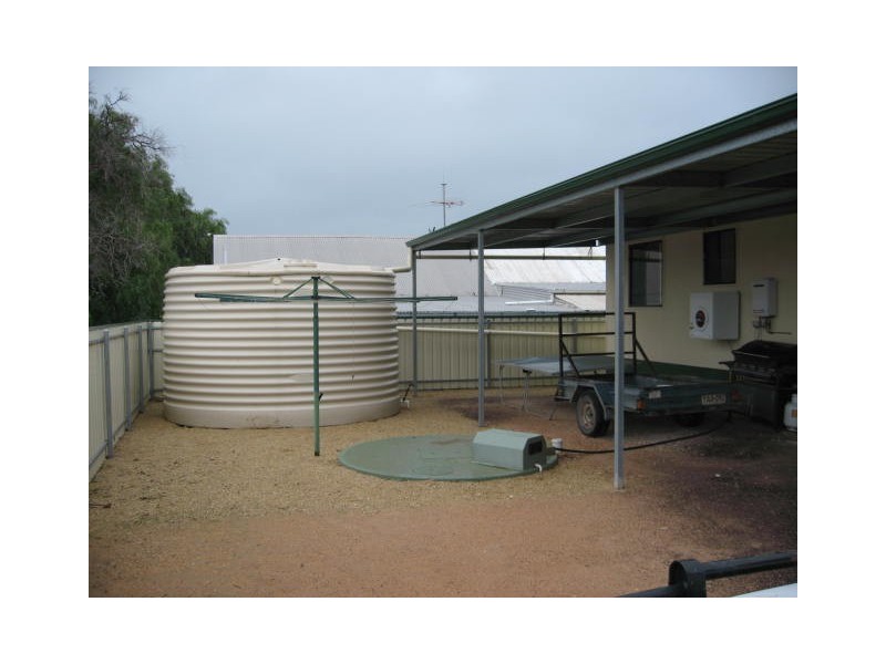 20 Emeu Street, Port Clinton SA 5570