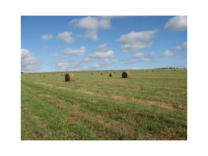 Sect. 141 Hundred Muloowurtie, Curramulka SA 5580