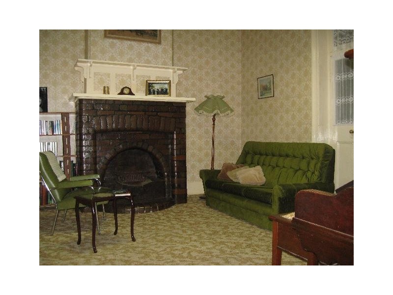 66 Robert Street, Maitland SA 5573