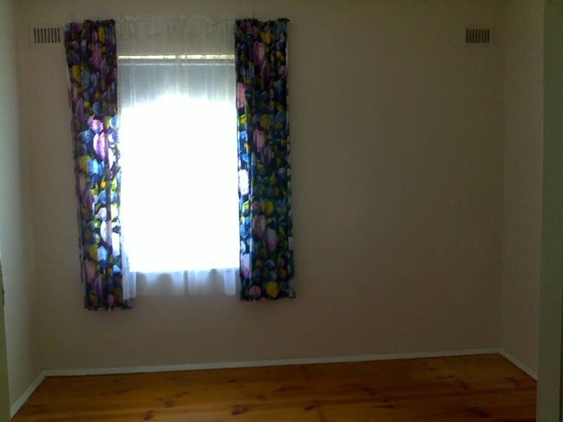 10 Coleridge Crescent, Clearview SA 5085