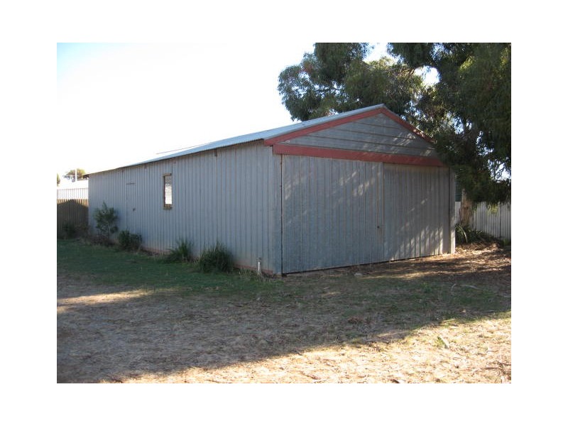 6 Barton Road, Tiddy Widdy Beach SA 5571