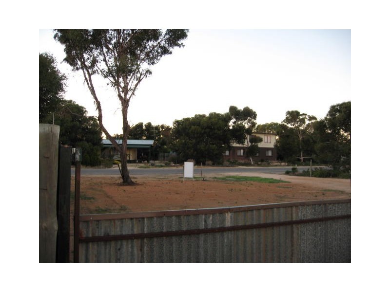 7 Kulpara Street, Port Clinton SA 5570