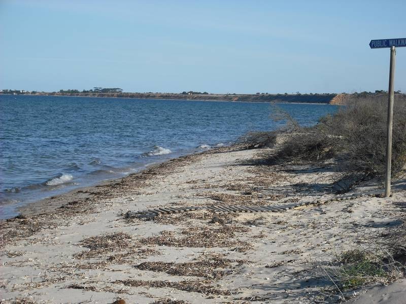 42 Esplanade, Pine Point SA 5571
