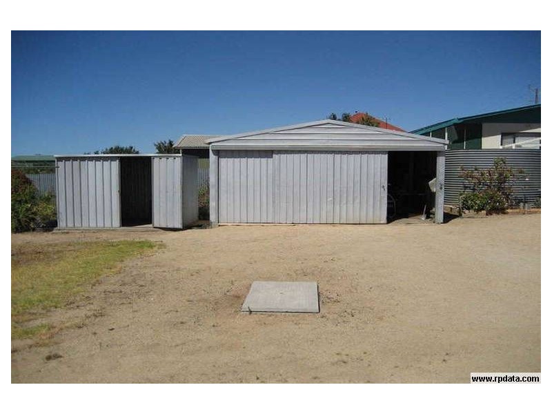 17 Main Coast Road, Ardrossan SA 5571