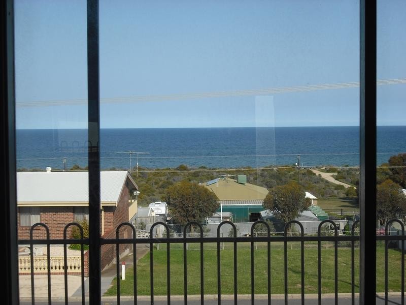 49 Hosking Road, Tiddy Widdy Beach SA 5571