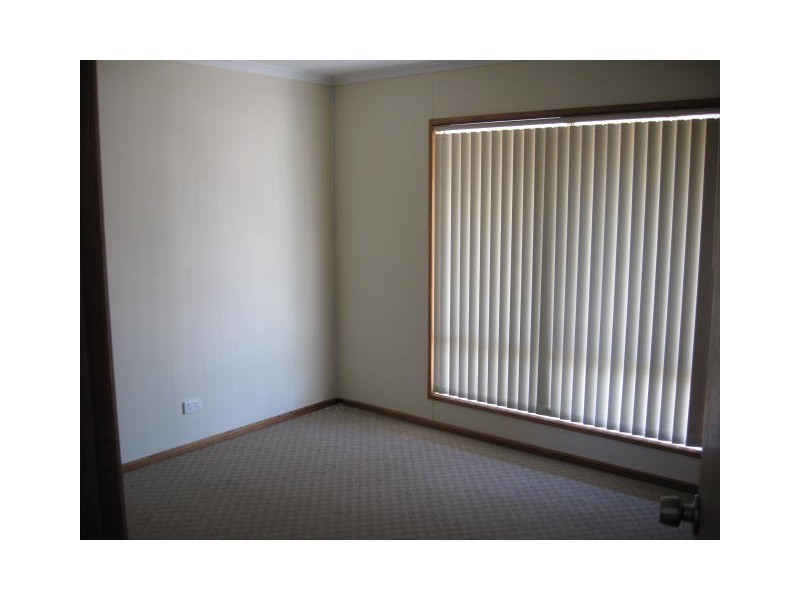 19 Annie Watt Street, Price SA 5570