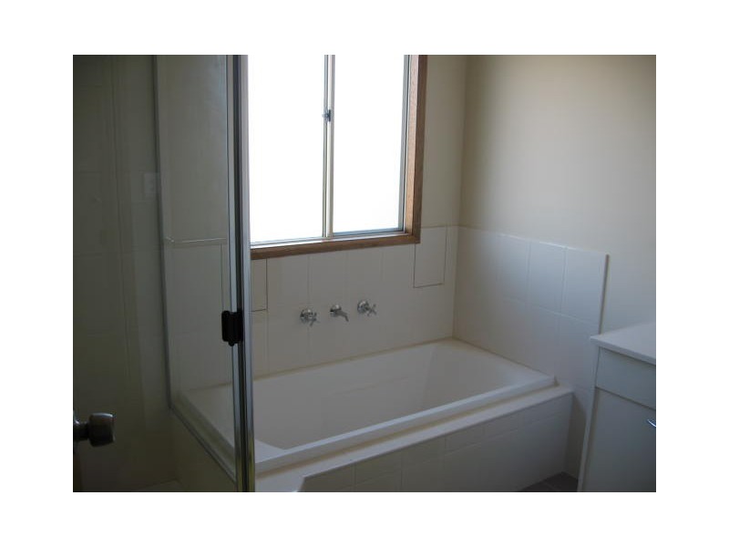 19 Annie Watt Street, Price SA 5570