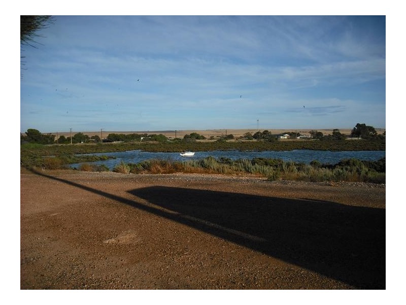 50 Manwurta Street, Port Clinton SA 5570