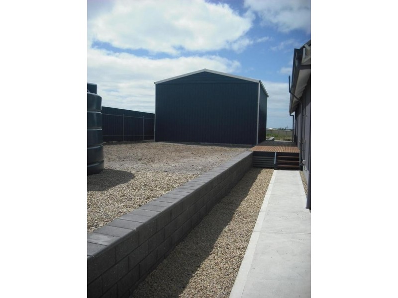 2 Mariner Court, Point Turton SA 5575