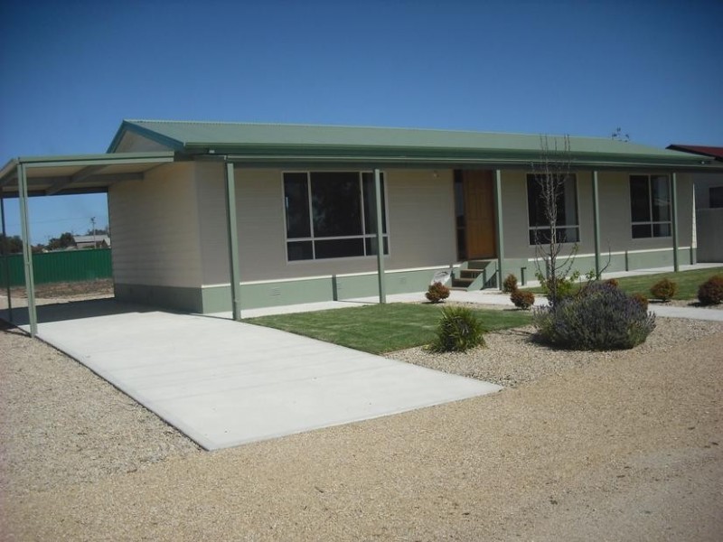 19 Annie Watt Street, Price SA 5570