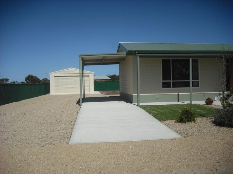 19 Annie Watt Street, Price SA 5570