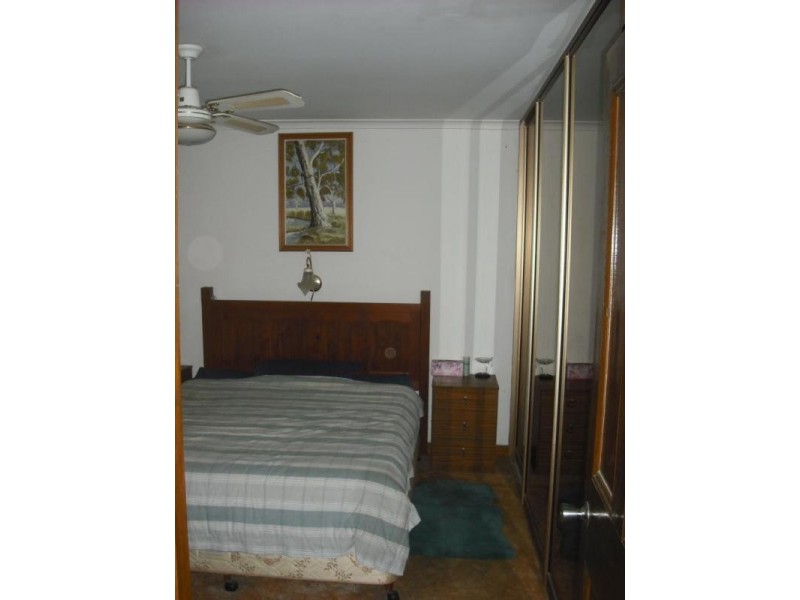 18 duryea street, Port Clinton SA 5570