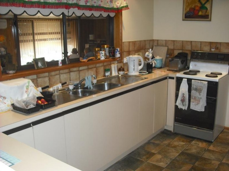 16-18 Main Street, Warooka SA 5577