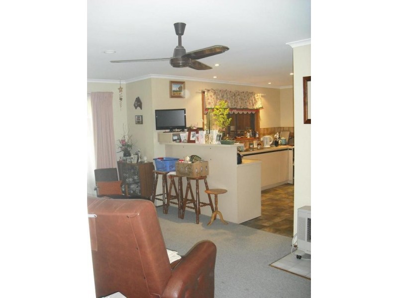 16-18 Main Street, Warooka SA 5577