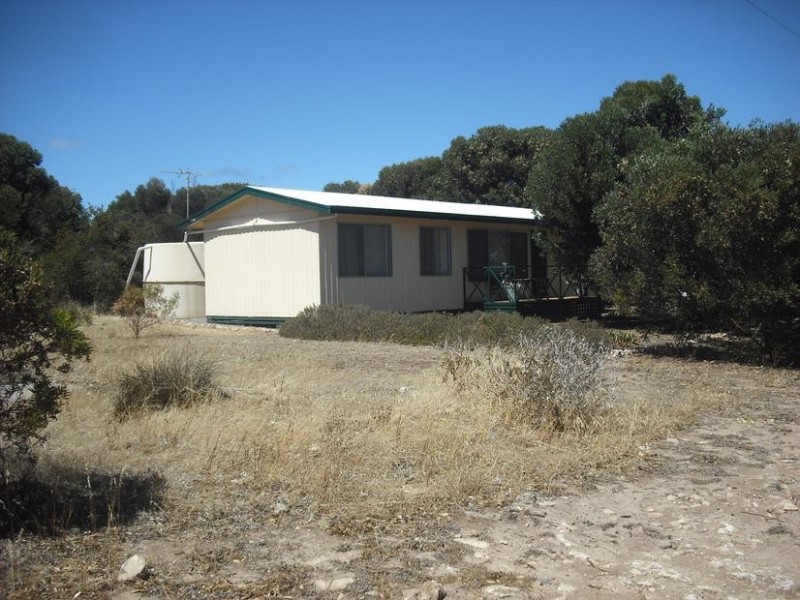 6 Camperdown Terrace, Port Moorowie SA 5576