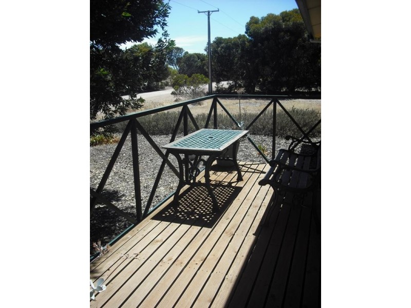 6 Camperdown Terrace, Port Moorowie SA 5576