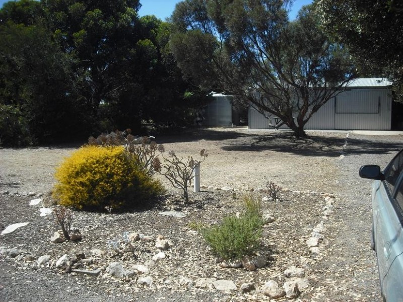 6 Camperdown Terrace, Port Moorowie SA 5576