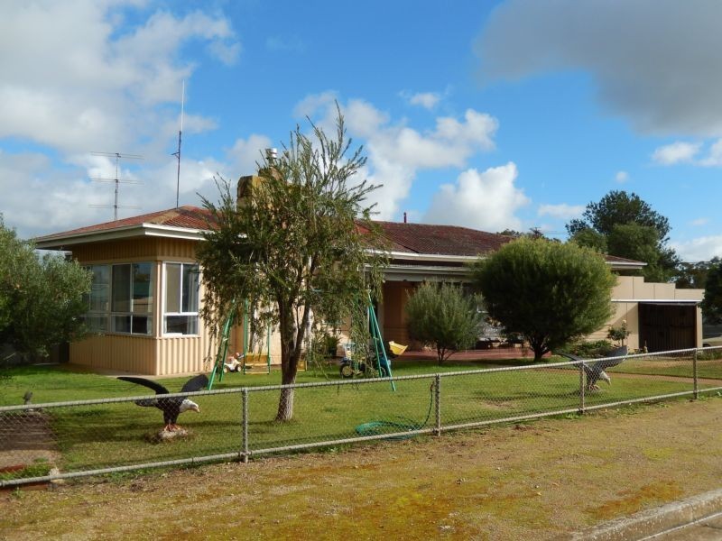 8 Fifth Street, Curramulka SA 5580
