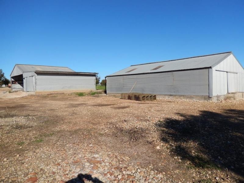 208 Ross Road, Pine Point SA 5571