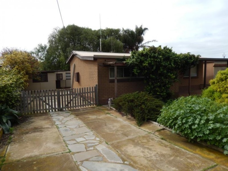 12 Wells Terrace, Price SA 5570