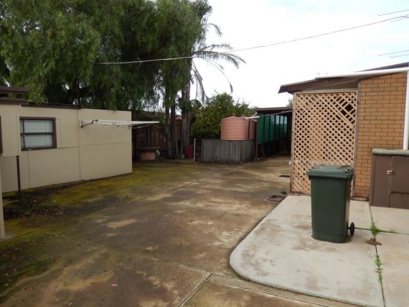 12 Wells Terrace, Price SA 5570