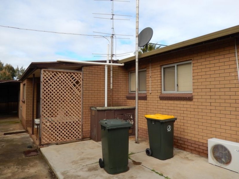 12 Wells Terrace, Price SA 5570