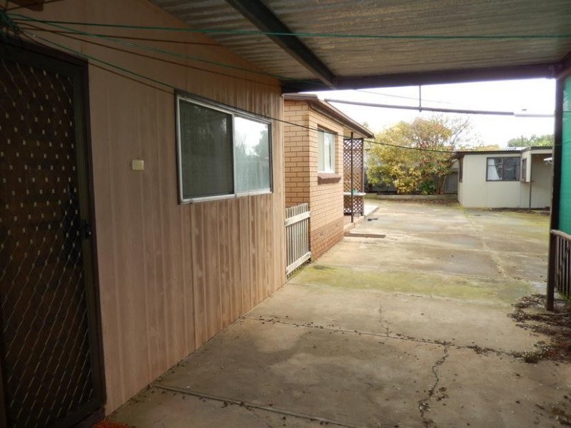 12 Wells Terrace, Price SA 5570