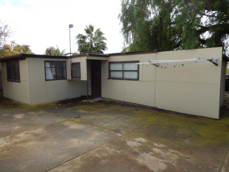 12 Wells Terrace, Price SA 5570