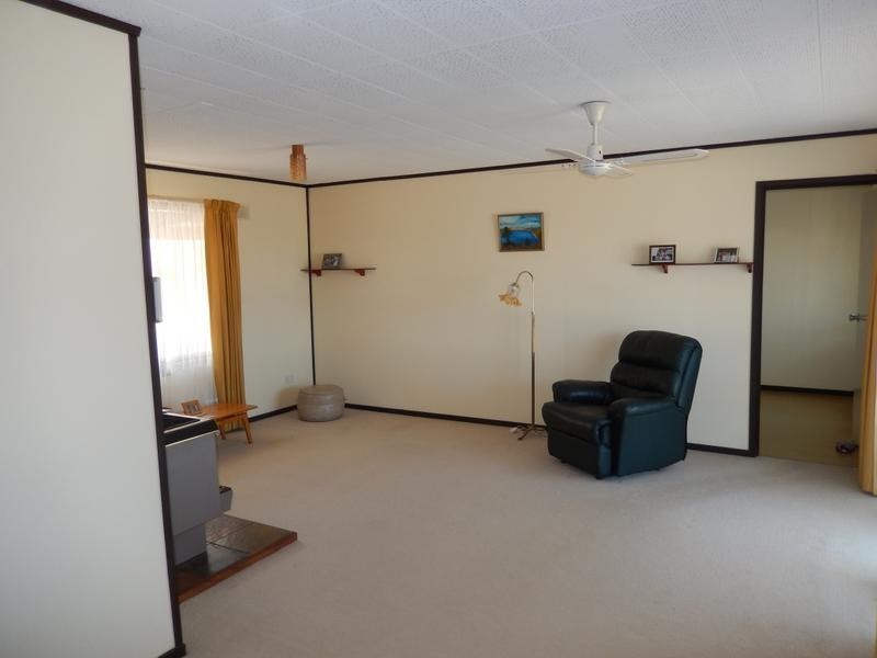 3 Emeu Street, Port Clinton SA 5570