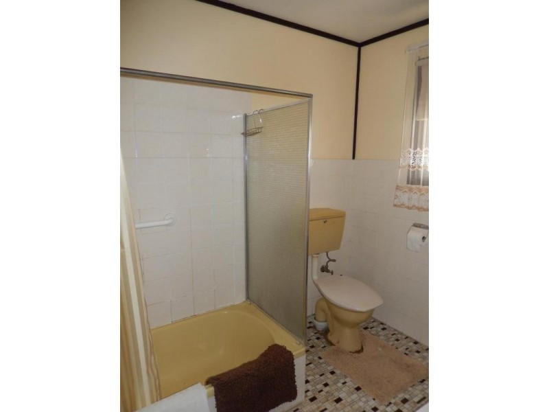 3 Emeu Street, Port Clinton SA 5570