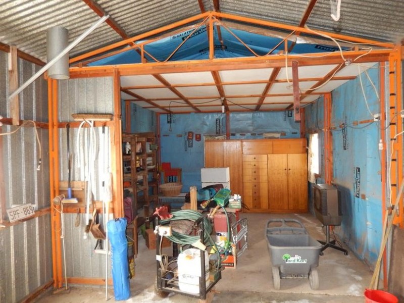 3 Emeu Street, Port Clinton SA 5570