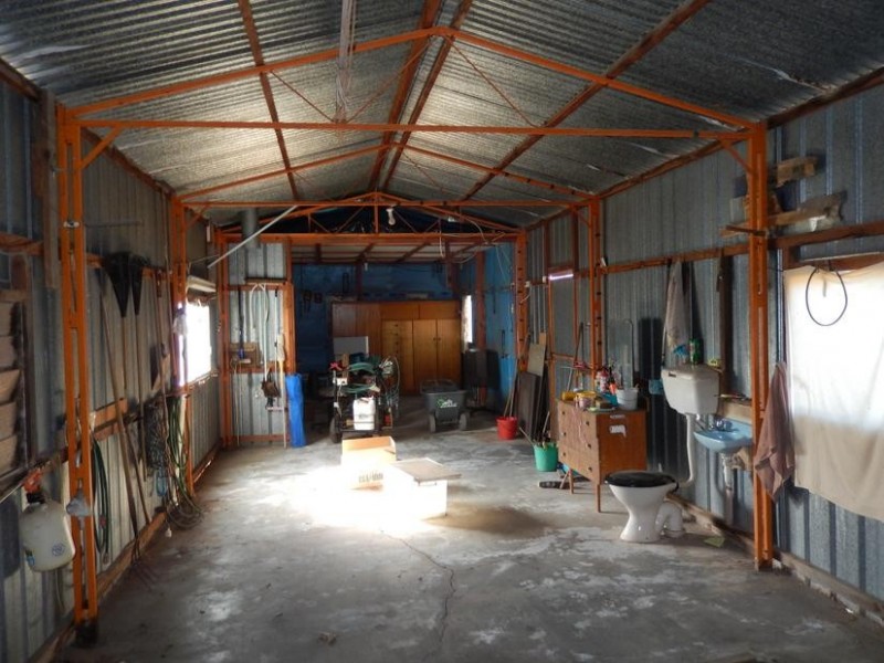 3 Emeu Street, Port Clinton SA 5570