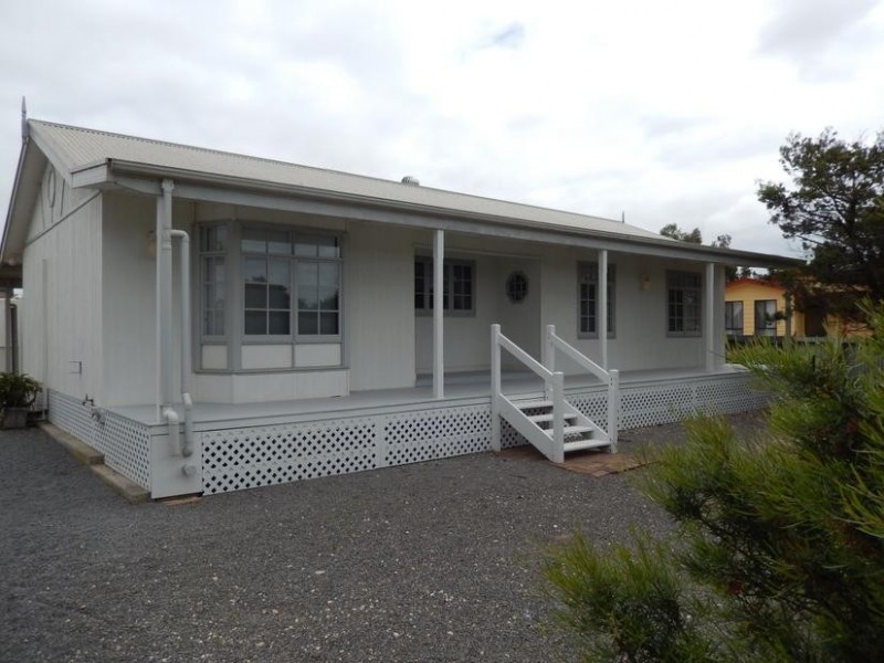 12 Osbrey, Port Julia SA 5575