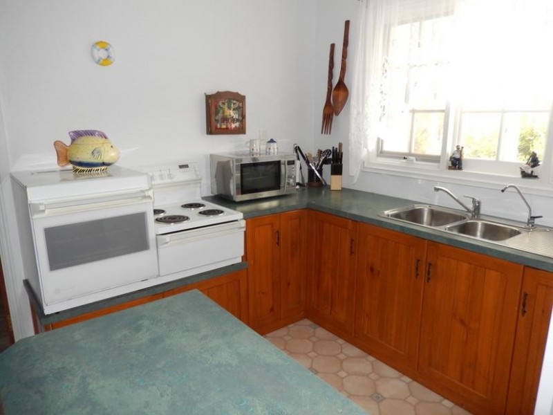 12 Osbrey, Port Julia SA 5575