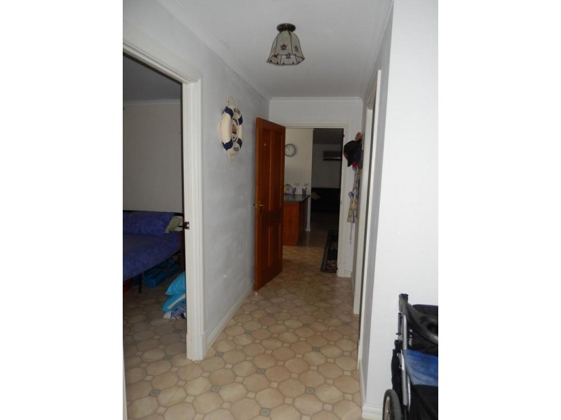 12 Osbrey, Port Julia SA 5575