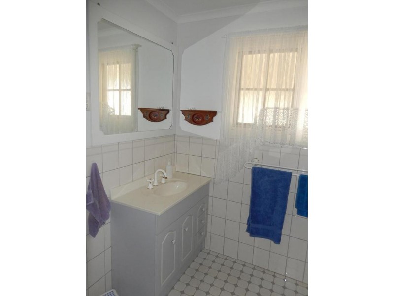 12 Osbrey, Port Julia SA 5575