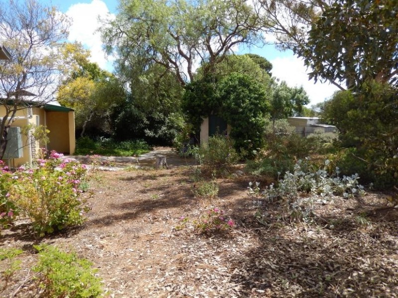 11 Seaview Road, Maitland SA 5573