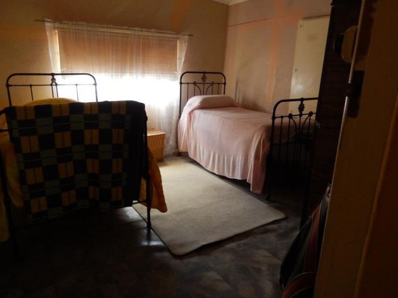 11 Seaview Road, Maitland SA 5573