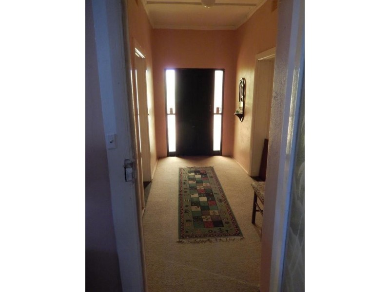 11 Seaview Road, Maitland SA 5573