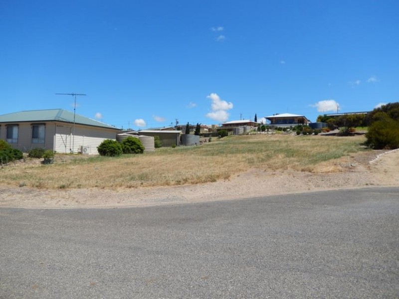 15 Hardwick Close, Point Turton SA 5575