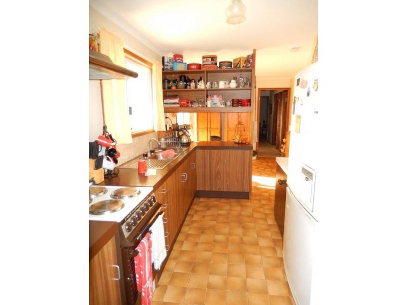 9 Kulpara Street, Port Clinton SA 5570