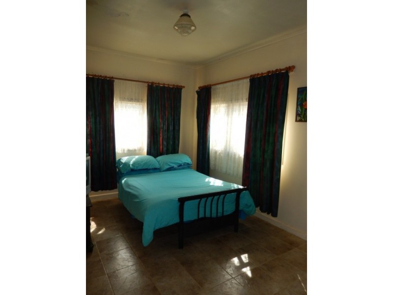 50 Cumberland Road, Port Clinton SA 5570