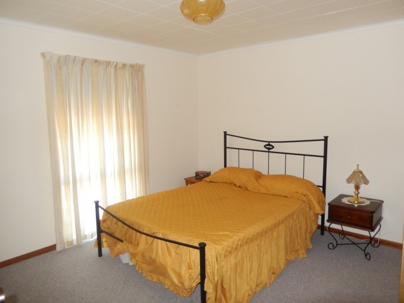 6 Angas Street, Tiddy Widdy Beach SA 5571