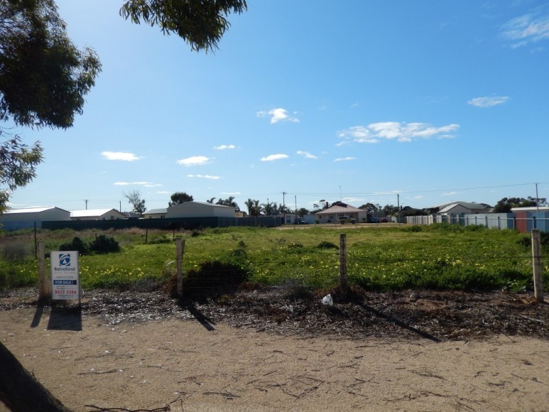 28 Gardner Street, Price SA 5570