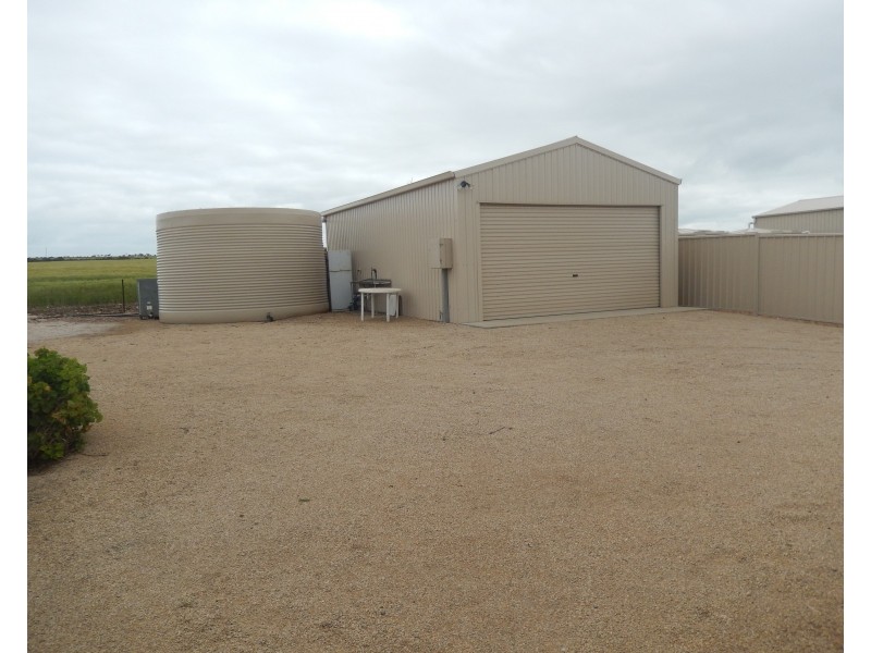 19 Brown Road, James Well SA 5571