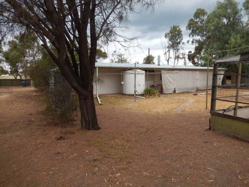 21-23 Devon Street, Port Clinton SA 5570