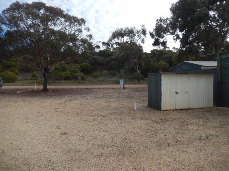 6 The Esplanade, Port Clinton SA 5570