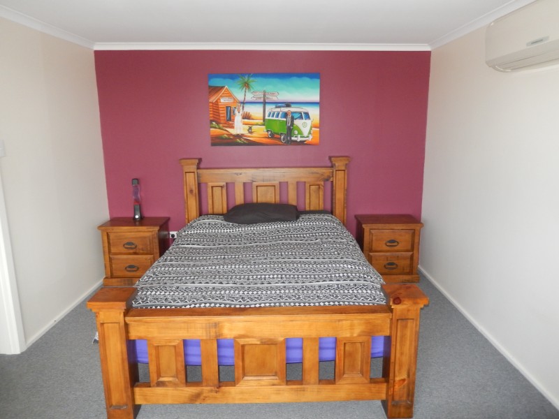 6 The Esplanade, Port Clinton SA 5570