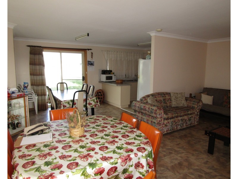 3 Angus Road, Tiddy Widdy Beach SA 5571