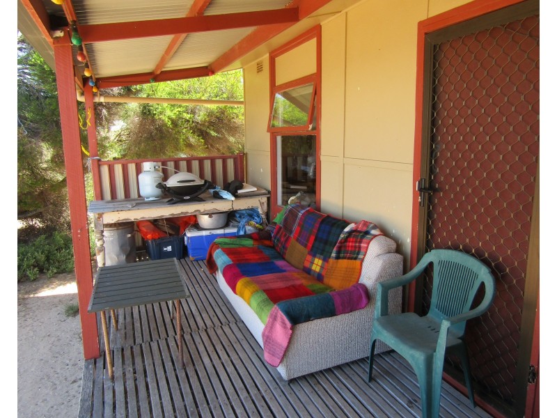 22 Davey Road, Rogues Point SA 5571